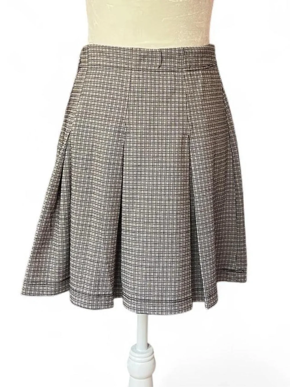 Max Studio Houndstooth pleated skirt